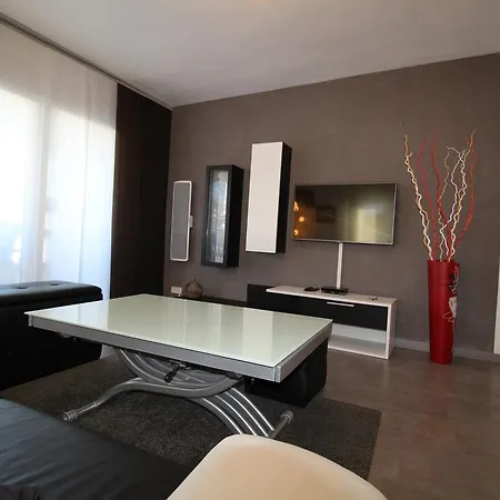 Fonda 24 Apartamento